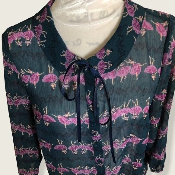 MODCLOTH NWOT Ballet Ballerina Blouse Medium - Picture 7 of 11
